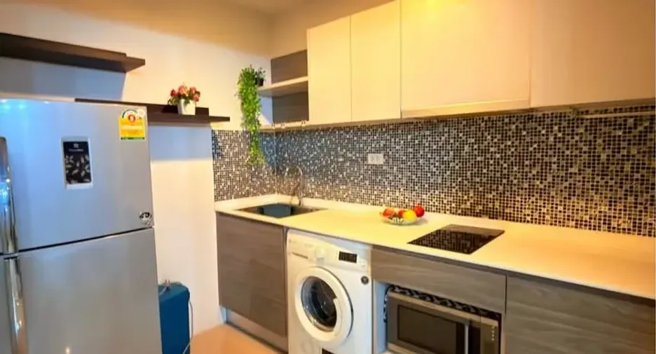 For rent 2 bedrooms condo in Khan Na Yao, Bangkok