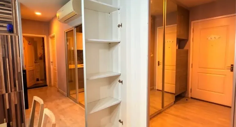 For rent 2 bedrooms condo in Khan Na Yao, Bangkok
