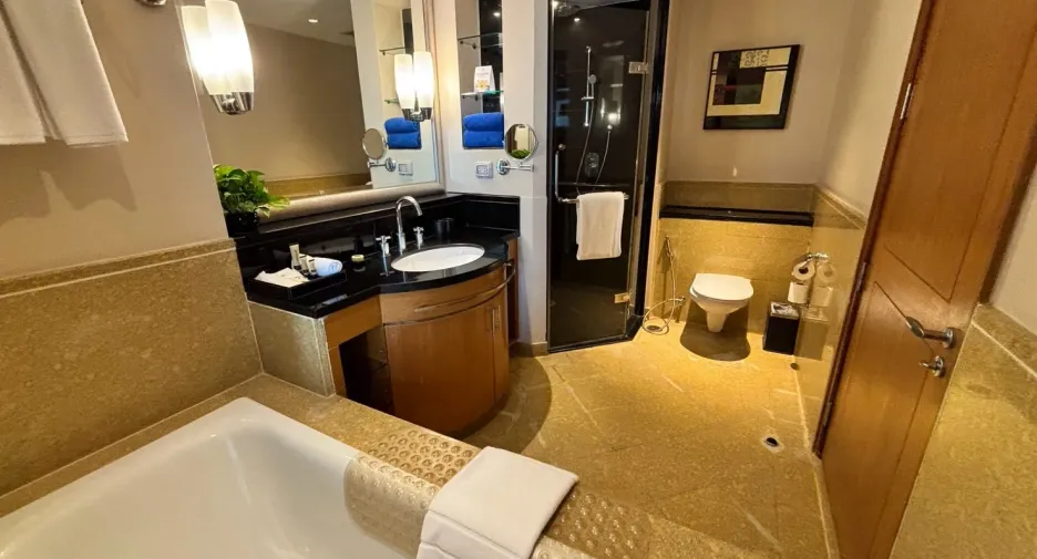 For rent 2 ベッドルーム apartment in Sathon, Bangkok
