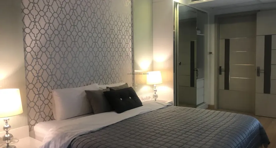 À louer 2 chambres condo à Bang Lamung, Chonburi