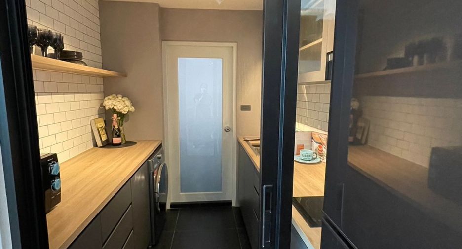 Wohnung zur Miete mit 1 Zimmer in Khlong Toei, Bangkok