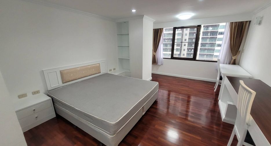 À louer 3 chambres condo à Khlong Toei, Bangkok