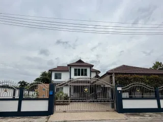 Villa zur Miete mit 3 Zimmer in Bang Lamung, Chonburi