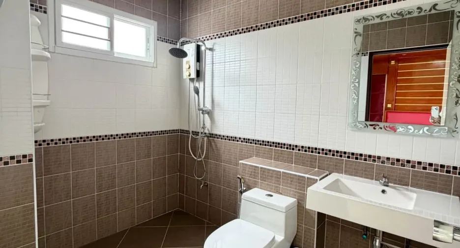 Villa zur Miete mit 3 Zimmer in Bang Lamung, Chonburi