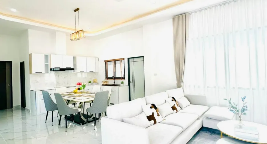Villa en venta de 3 habitaciones en Bang Lamung, Chonburi
