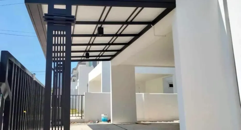 Haus zum Kauf mit 3 Zimmer in Bang Lamung, Chonburi