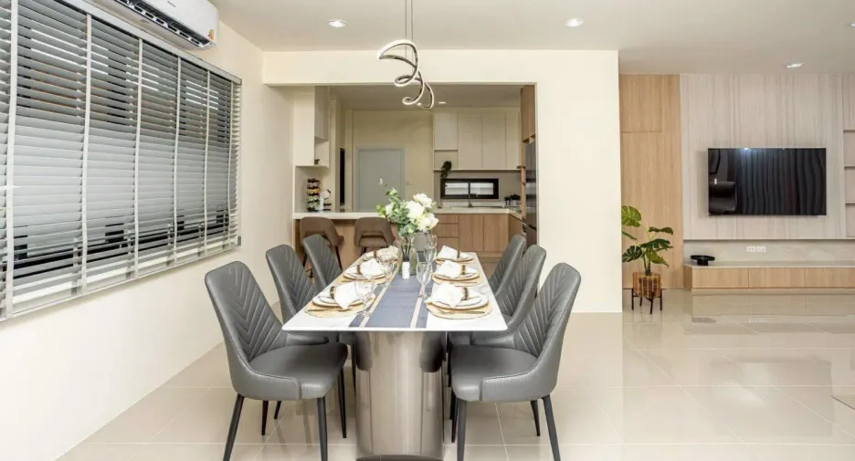 Villa zum Kauf mit 3 Zimmer in Bang Lamung, Chonburi