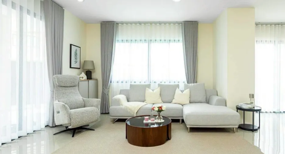 Villa zum Kauf mit 3 Zimmer in Bang Lamung, Chonburi