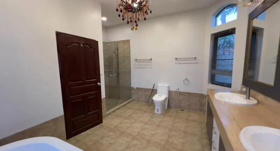 For sale 5 ベッドルーム villa in Phra Nakhon, Bangkok