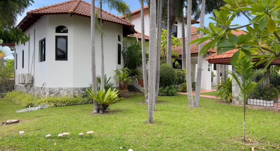 For sale 5 ベッドルーム villa in Phra Nakhon, Bangkok