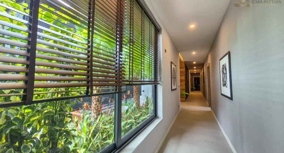 Villa en venta de 5 habitaciones en Bang Lamung, Chonburi