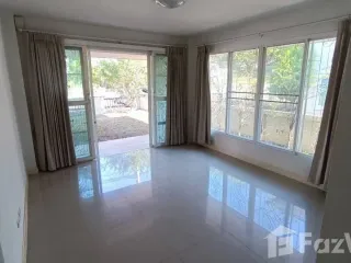 Casa en venta de 4 habitaciones en San Sai, Chiang Mai