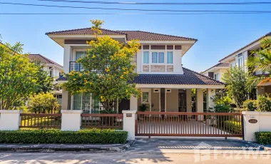Casa en venta de 4 habitaciones en San Sai, Chiang Mai