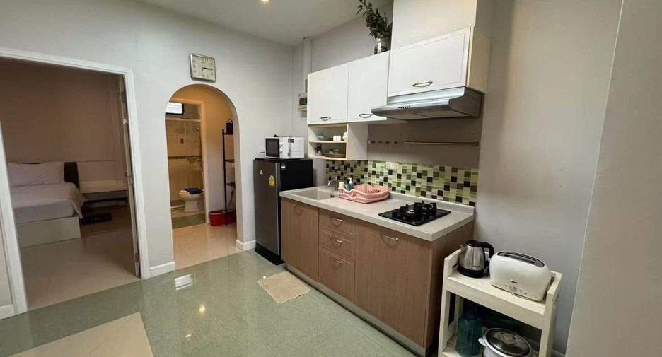 Gewerbefläche zum Kauf mit 9 Zimmer in Jomtien, Pattaya