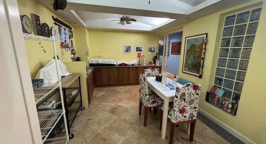 Gewerbefläche zum Kauf mit 9 Zimmer in Jomtien, Pattaya