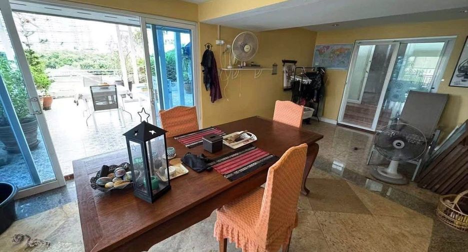 Gewerbefläche zum Kauf mit 9 Zimmer in Jomtien, Pattaya