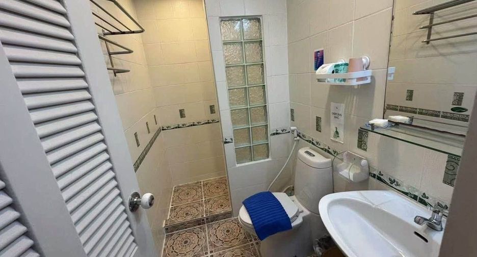 Gewerbefläche zum Kauf mit 9 Zimmer in Jomtien, Pattaya