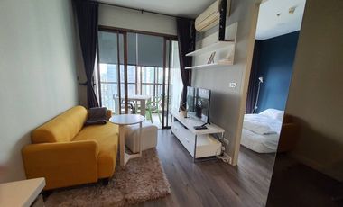 À vendre 1 chambre condo à Bang Na, Bangkok