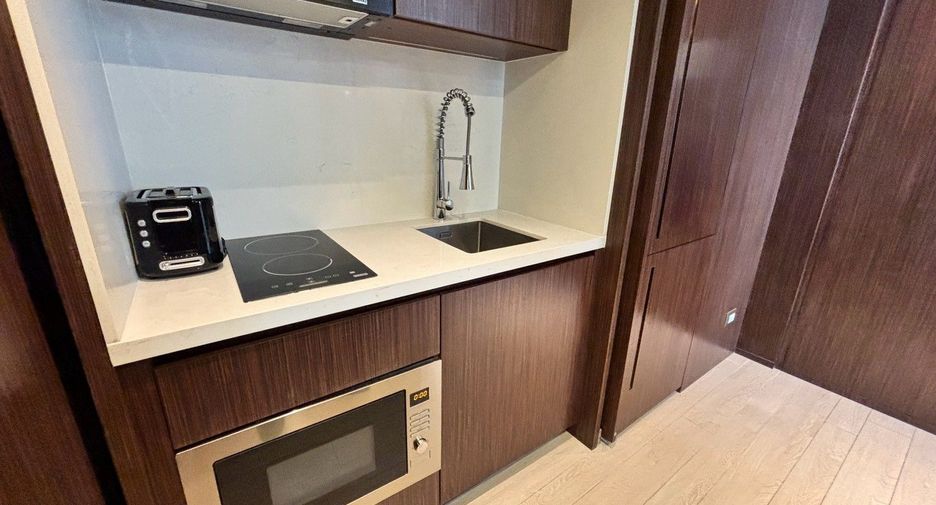 For rent 1 bed apartment in Khlong Toei, Bangkok