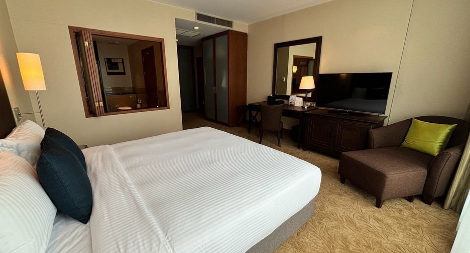 For rent 3 ベッドルーム apartment in Sathon, Bangkok