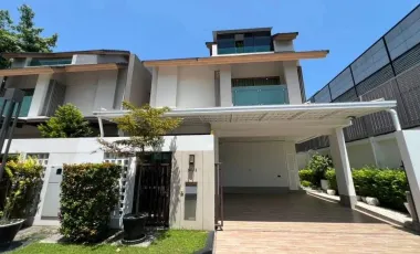 À louer 4 chambres maison à Khan Na Yao, Bangkok