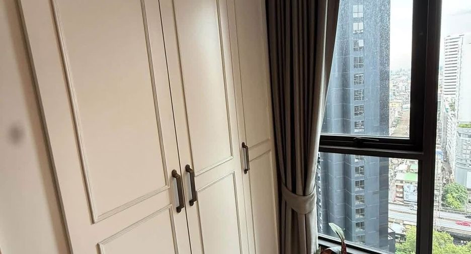 For sale 1 bed condo in Huai Khwang, Bangkok
