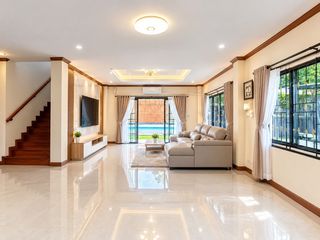 For rent 4 ベッドルーム villa in Hang Dong, Chiang Mai