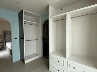 For rent 4 bedrooms townhouse in Lat Phrao, Bangkok