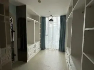 For rent 4 bedrooms townhouse in Lat Phrao, Bangkok
