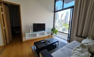 À vendre et à louer 2 chambres condo à Watthana, Bangkok