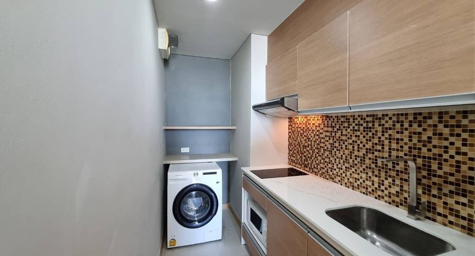 Condo en venta de 1 habitaciones en Khlong Toei, Bangkok
