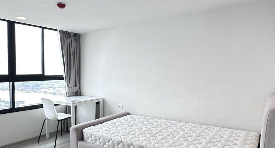 Wohnung zur Miete mit 1 Zimmer in Bang Phlat, Bangkok