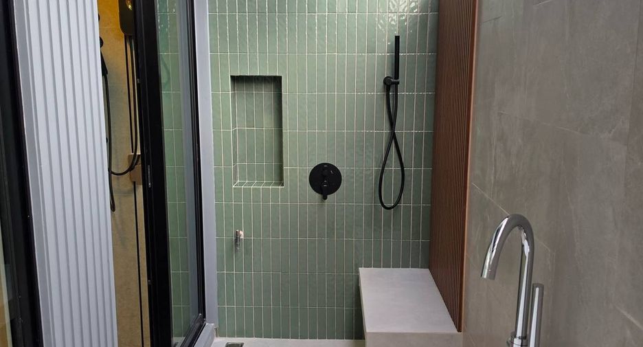 For rent 3 ベッドルーム townhouse in Bang Phli, Samut Prakan