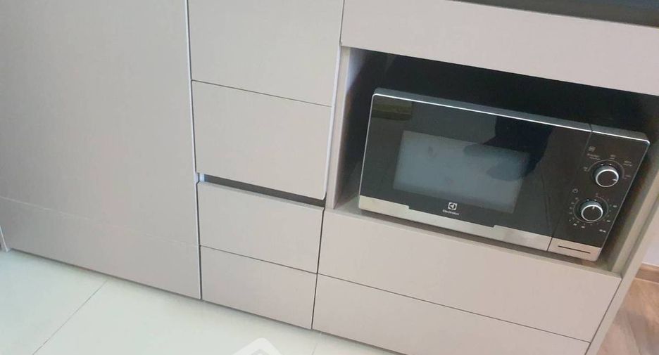 Condo en venta de 1 habitaciones en Khlong Toei, Bangkok