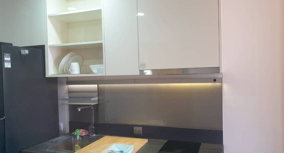 Condo en venta de 1 habitaciones en Khlong Toei, Bangkok