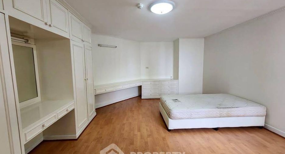 Wohnung zur Miete mit 4 Zimmer in Watthana, Bangkok