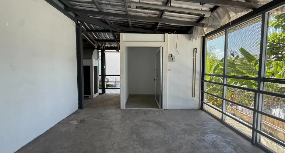 Büro zum Kauf in Bueng Kum, Bangkok
