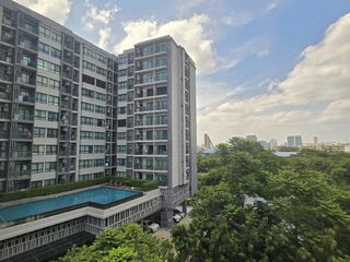 Wohnung zum Kauf mit 1 Zimmer in Bang Phlat, Bangkok
