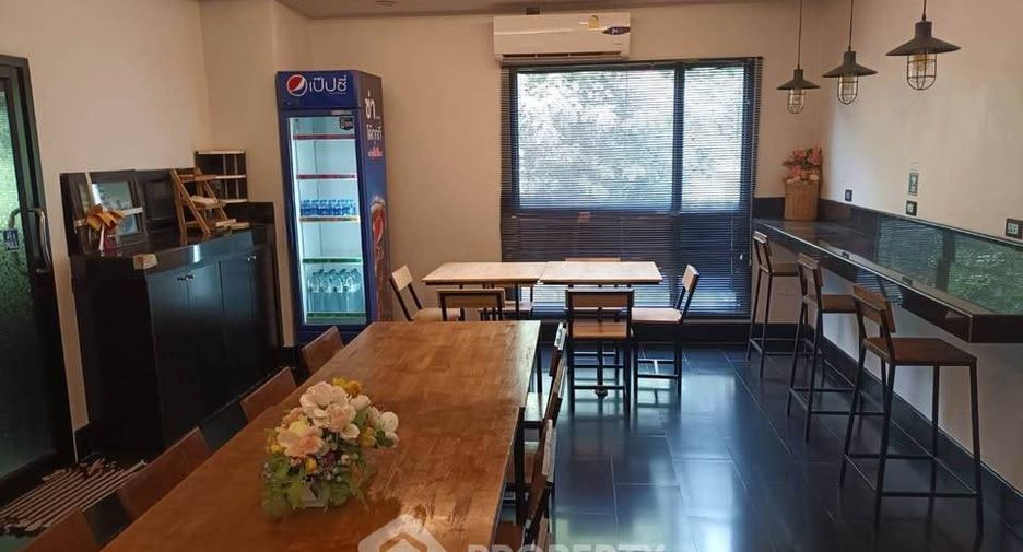 À louer et à vendre 10 chambres maison à Sattahip, Pattaya