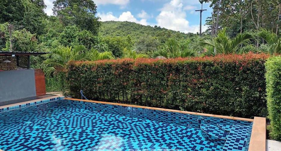 À louer et à vendre 10 chambres maison à Sattahip, Pattaya