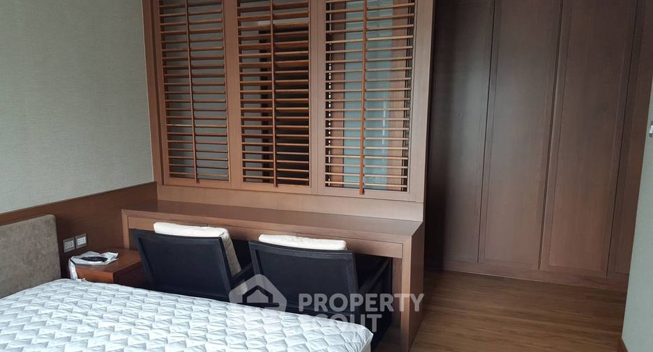 For sale 2 ベッドルーム condo in Watthana, Bangkok