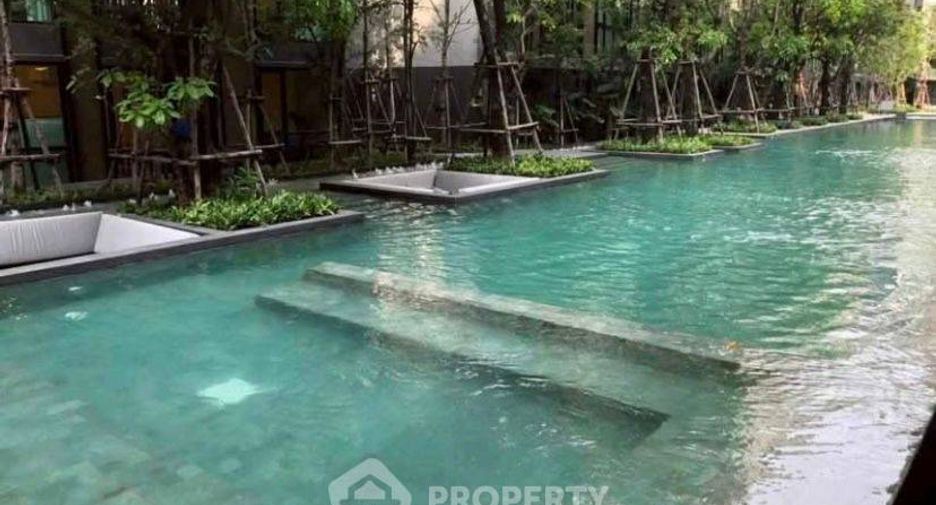For sale 2 bedrooms condo in Khlong Toei, Bangkok