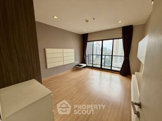 Wohnung zum Kauf mit 2 Zimmer in Khlong San, Bangkok
