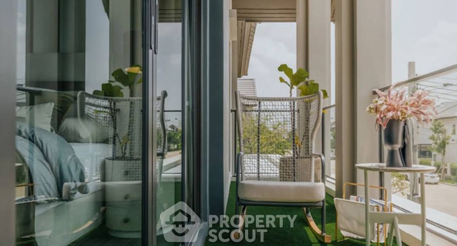 Casa en venta de 5 habitaciones en Sai Mai, Bangkok