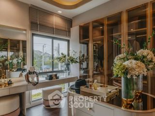 Casa en venta de 5 habitaciones en Sai Mai, Bangkok