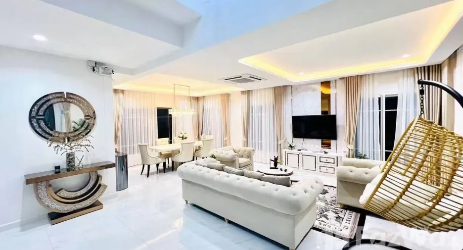 Haus zur Miete mit 4 Zimmer in Bang Phli, Samut Prakan