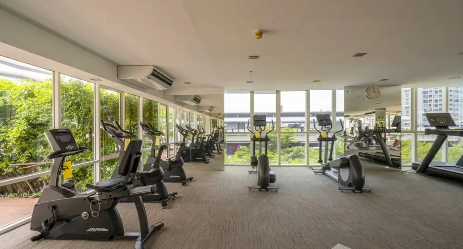 For rent 2 bedrooms condo in Phra Khanong, Bangkok