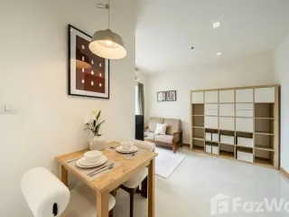 For rent 2 ベッドルーム condo in Phra Khanong, Bangkok