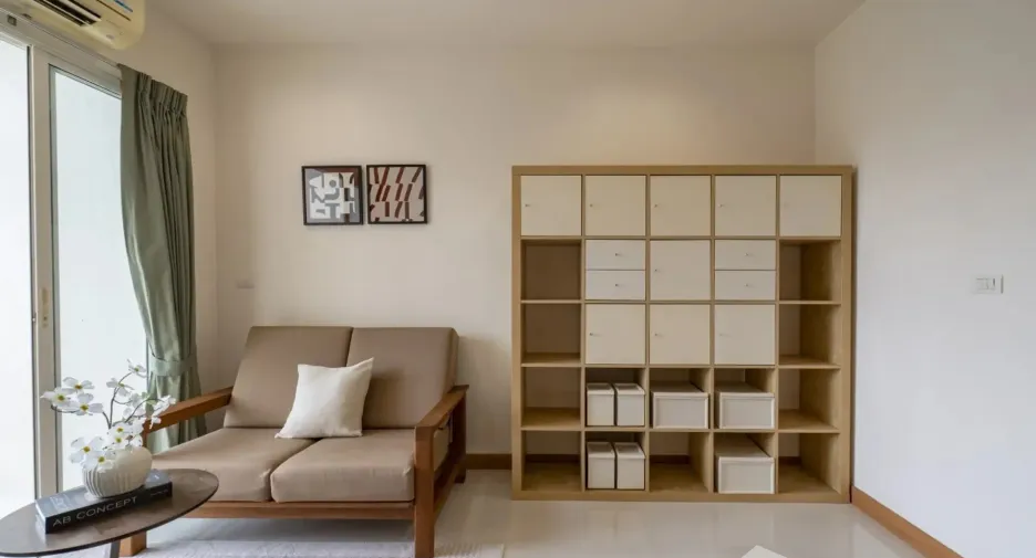 For rent 2 bedrooms condo in Phra Khanong, Bangkok