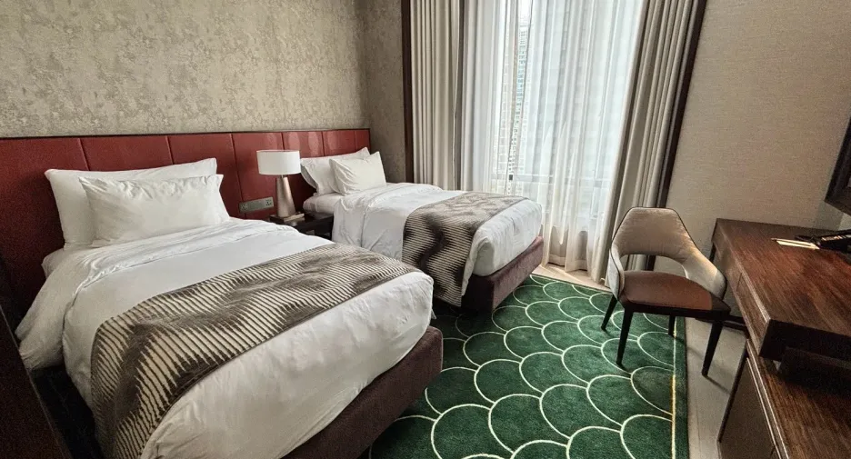 For rent 2 bedrooms apartment in Khlong Toei, Bangkok